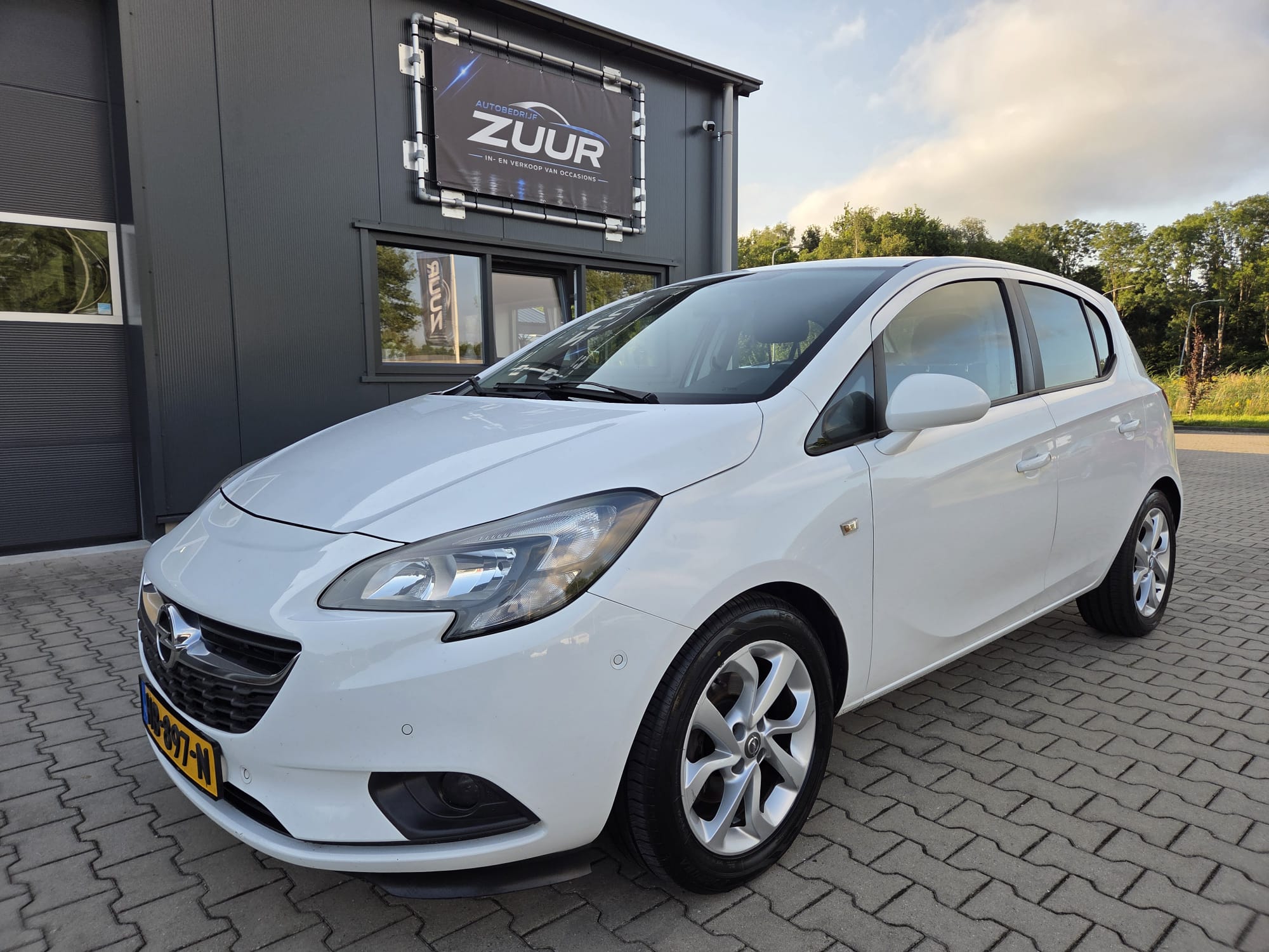 Opel Corsa — foto 7