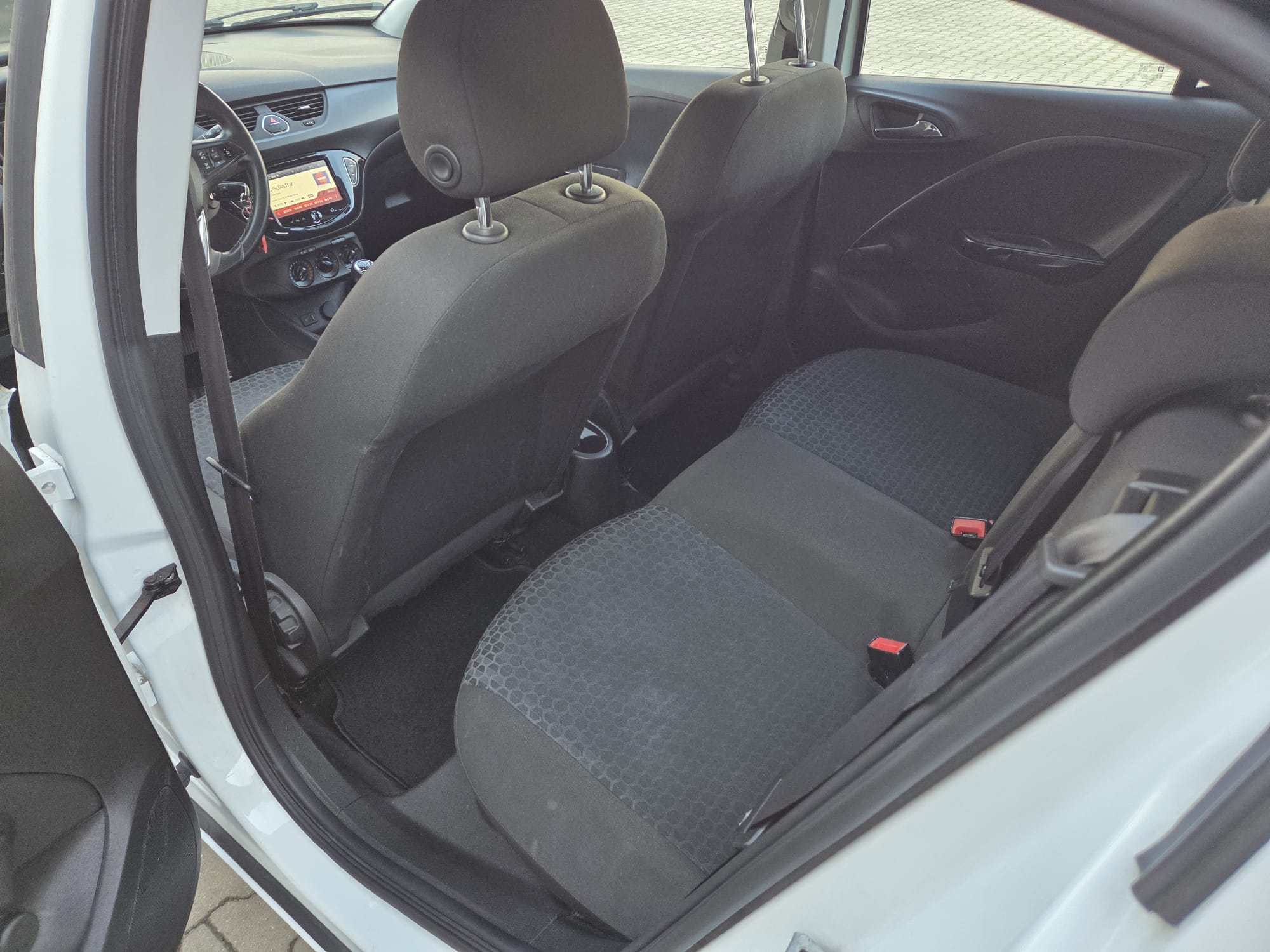 Opel Corsa — foto 10