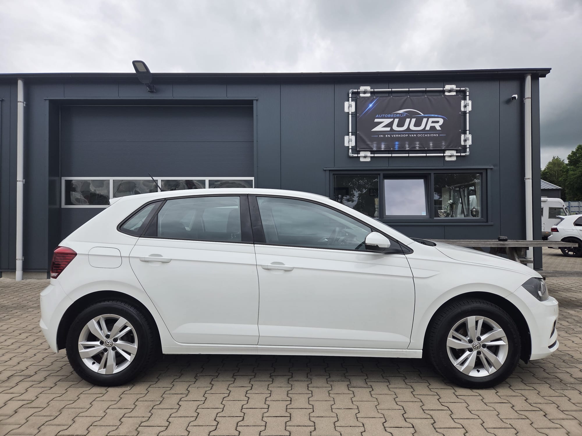 Volkswagen Polo — foto 2