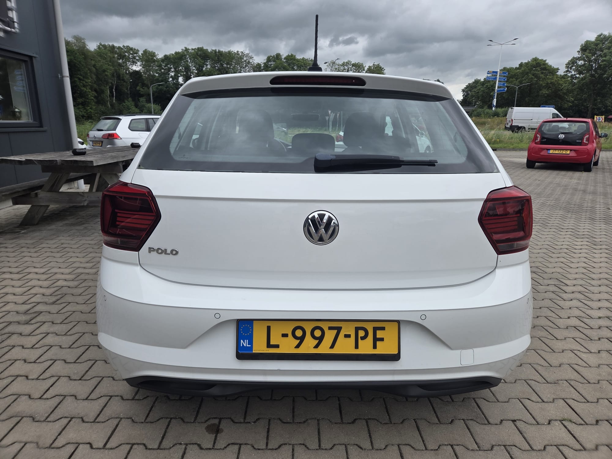 Volkswagen Polo — foto 4