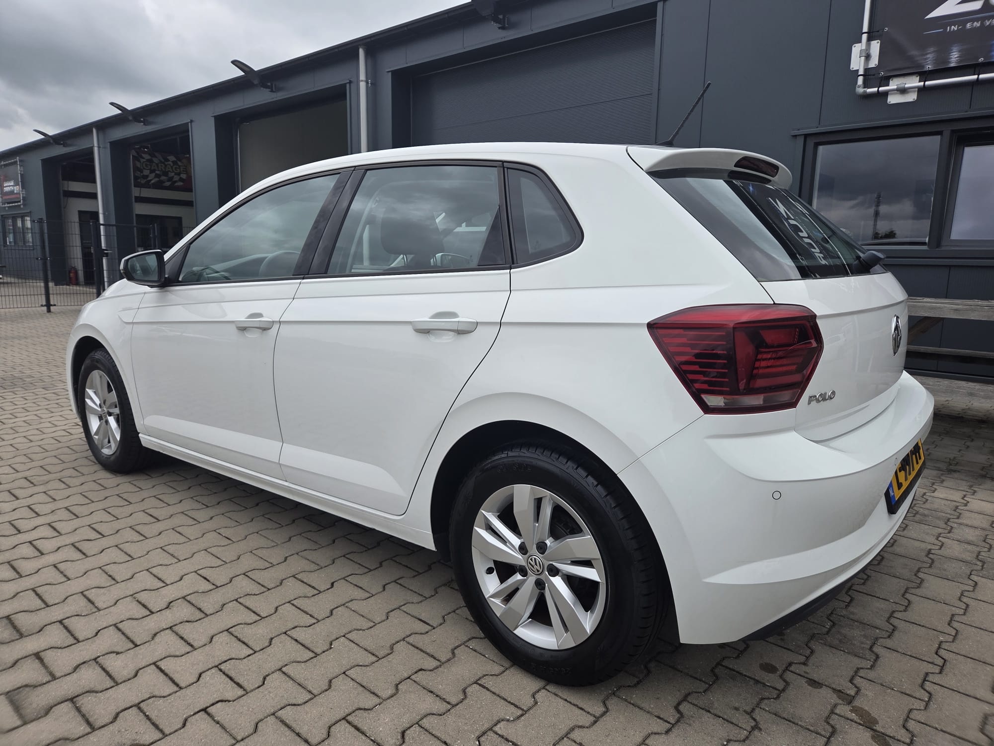 Volkswagen Polo — foto 5