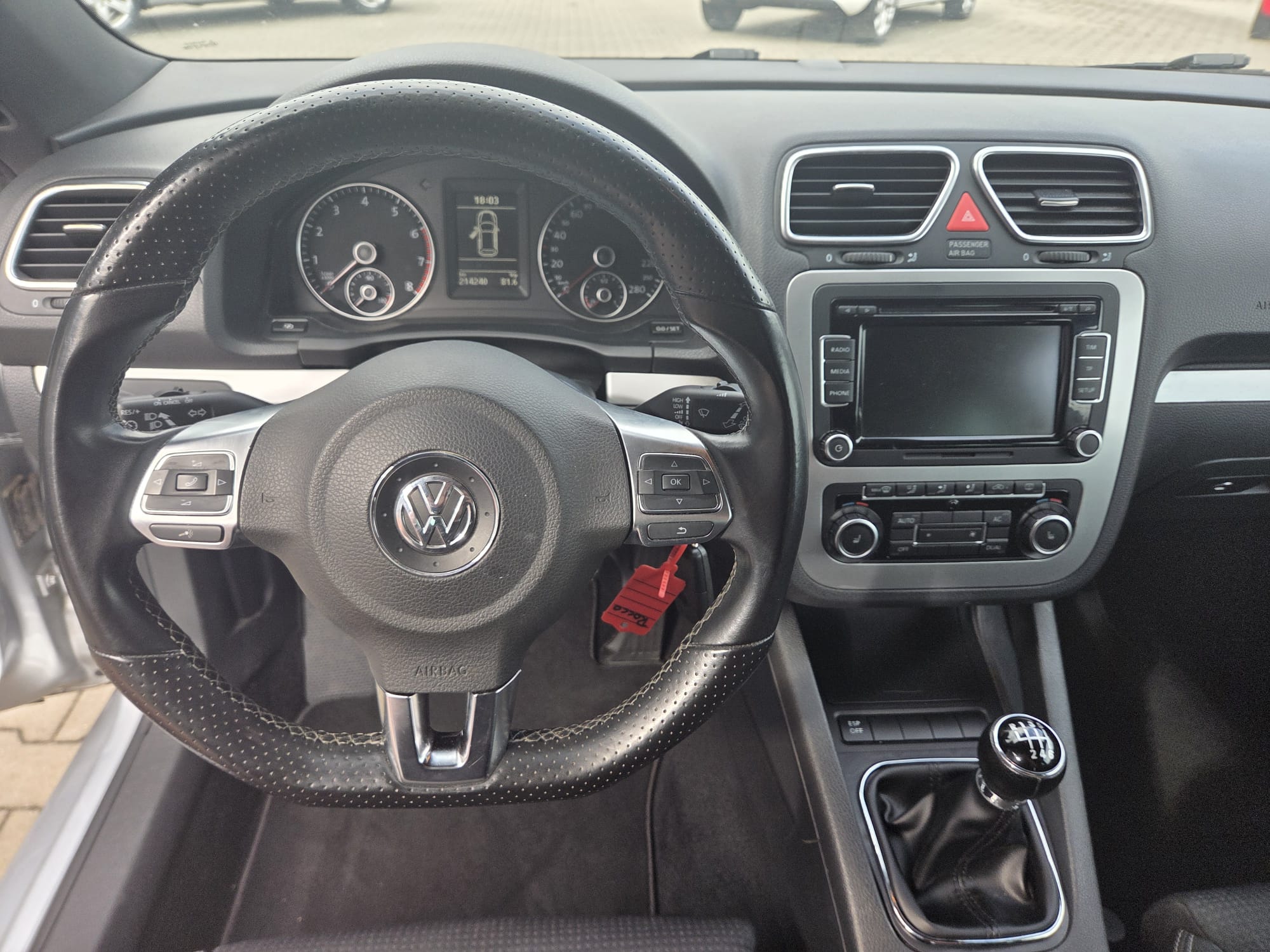 Volkswagen Scirocco — foto 10