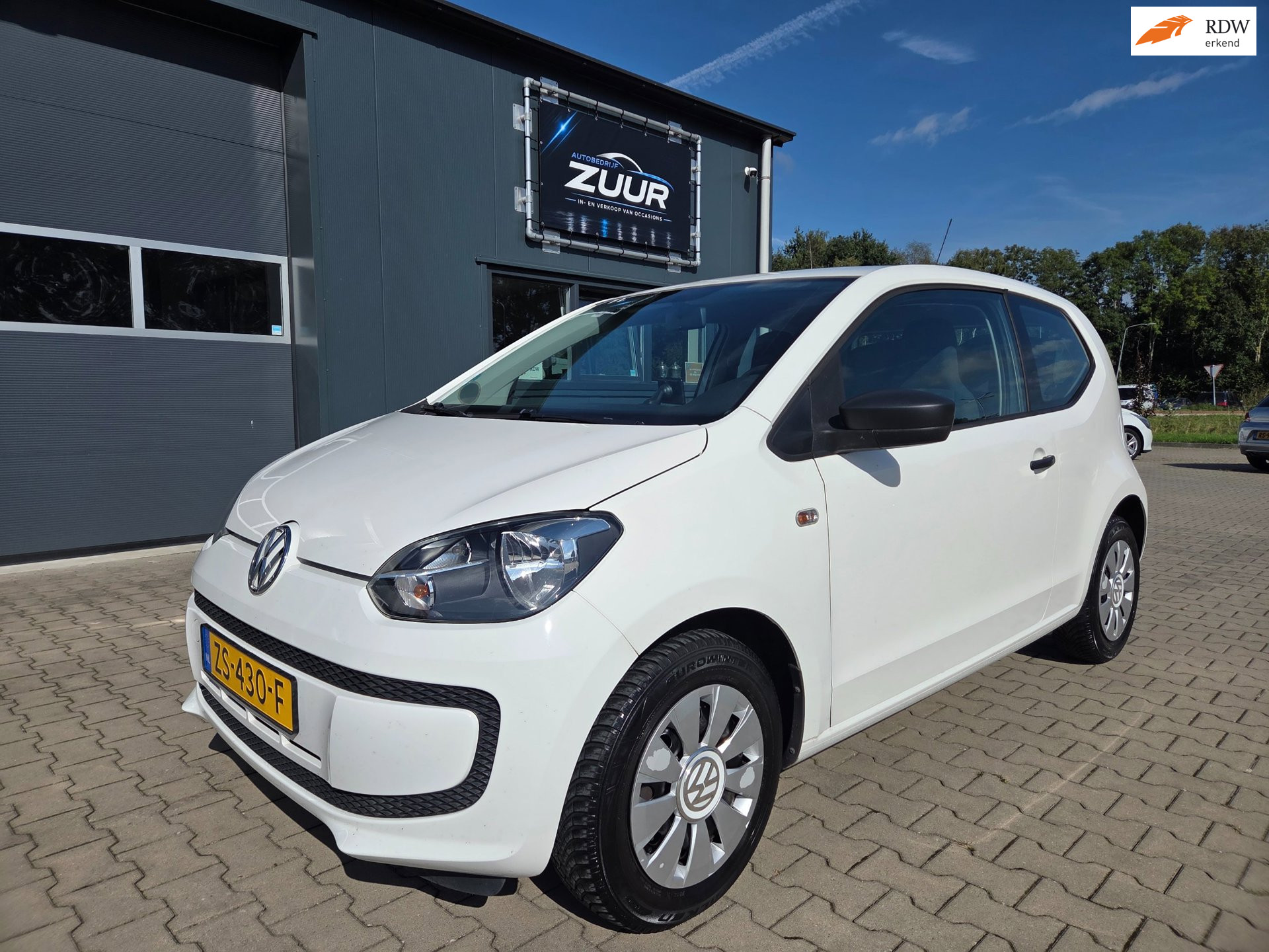 Volkswagen up!