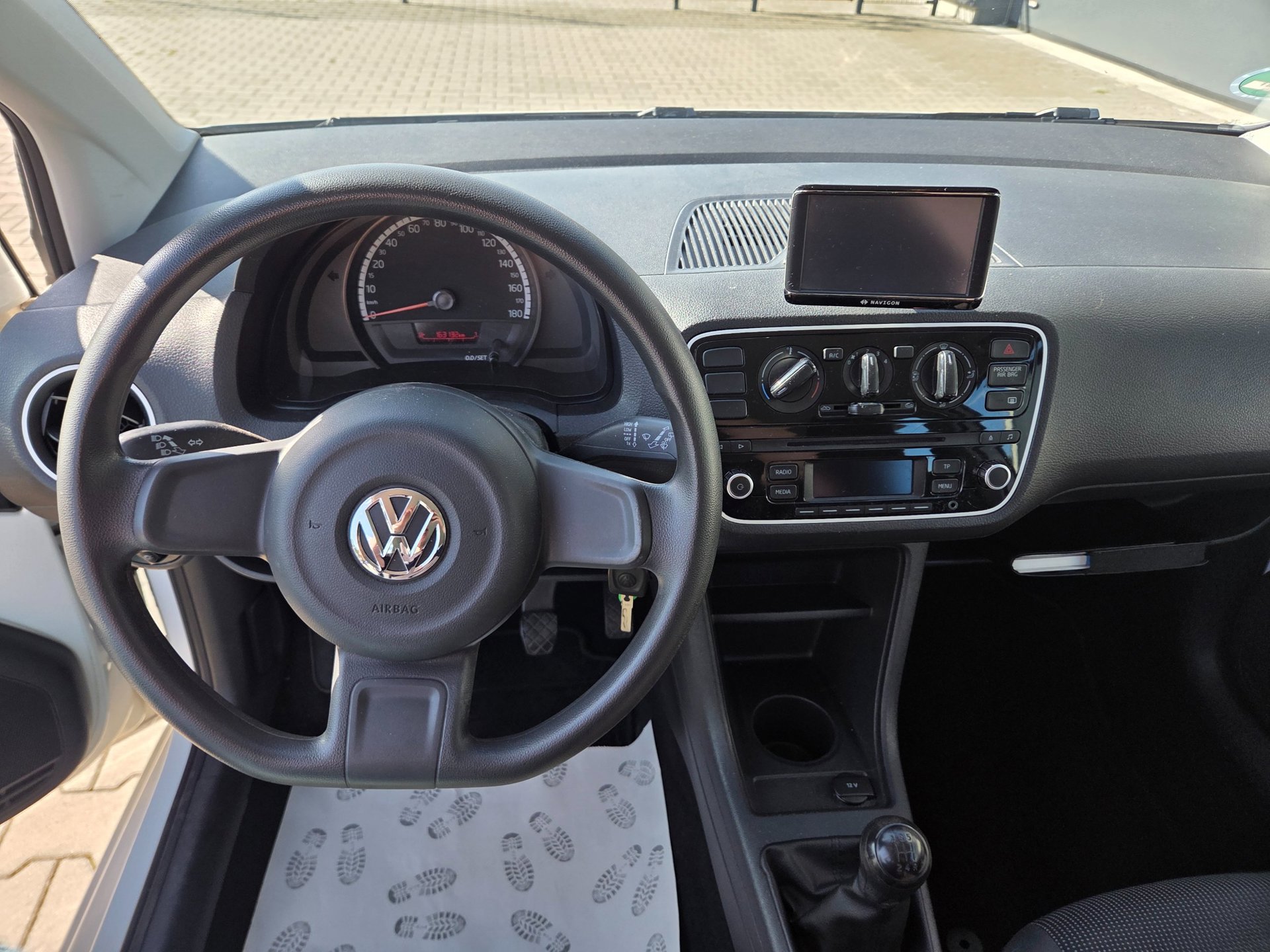 Volkswagen up! , foto 8